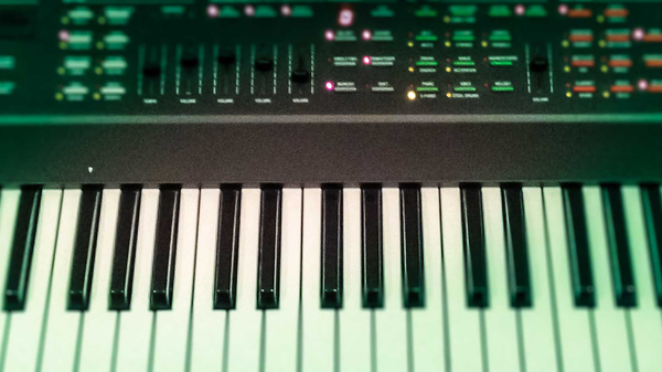 Klaviatur und Schaltfeld eines Keyboards
